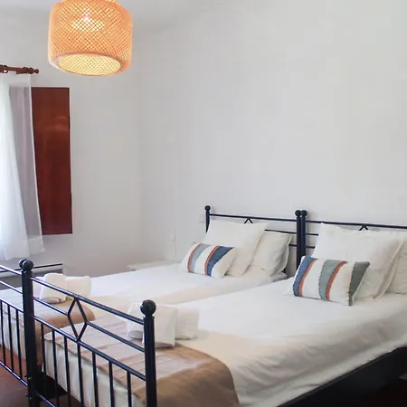 Bayhouse * Porto Martins