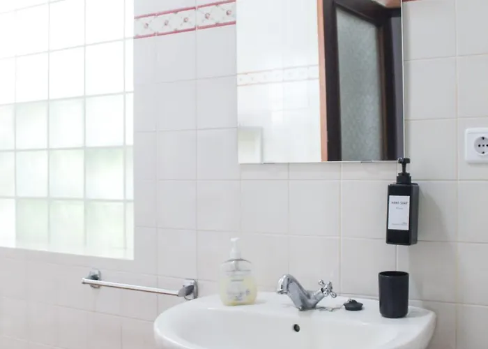 Bayhouse Feriehus Porto Martins